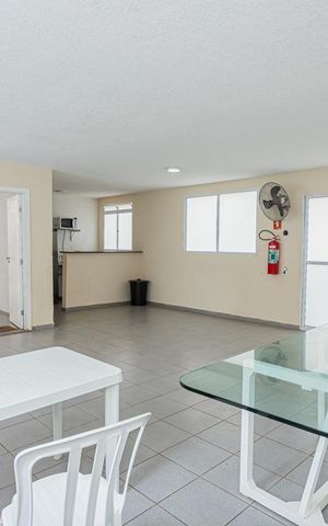 Apartamento à venda com 42m², 2 quartos e sem vaga Apartamento à venda com 42m², 2 quartos e sem vagaSalão de Festas