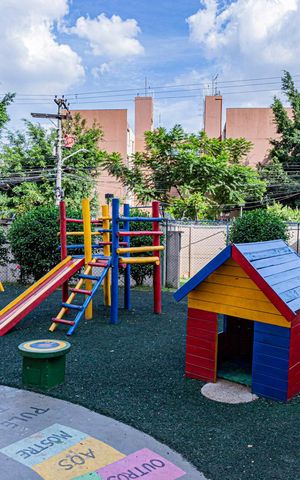 Apartamento à venda com 42m², 2 quartos e sem vaga Apartamento à venda com 42m², 2 quartos e sem vagaÁrea comum - Playground
