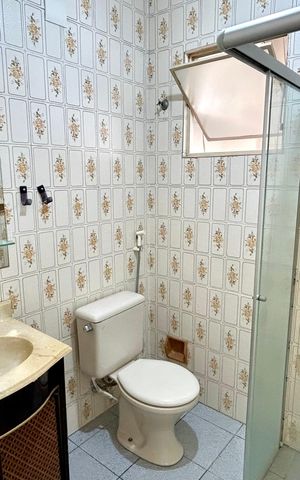 Apartamento à venda com 78m², 3 quartos e 1 vaga Apartamento à venda com 78m², 3 quartos e 1 vagaBanheiro 1