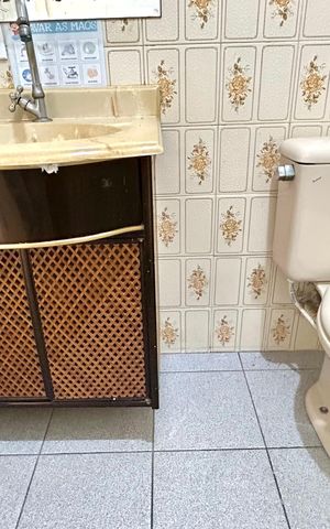 Apartamento à venda com 78m², 3 quartos e 1 vaga Apartamento à venda com 78m², 3 quartos e 1 vagaBanheiro 1
