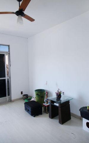 Apartamento à venda com 96m², 3 quartos e 1 vagaSala
