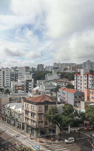 Apartamento à venda com 67m², 2 quartos e sem vagaVista