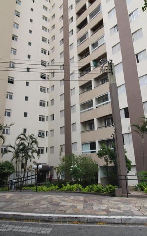 Apartamento à venda com 65m², 3 quartos e 1 vagaFachada