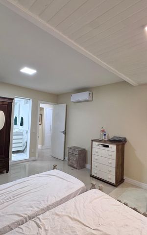 Apartamento à venda com 240m², 3 quartos e 3 vagasSuíte 2