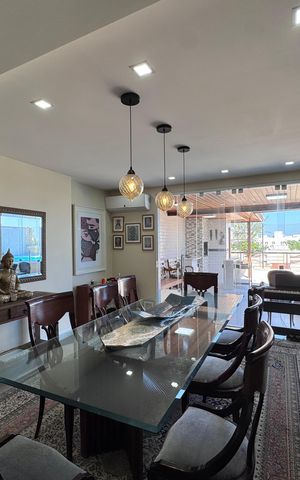 Apartamento à venda com 240m², 3 quartos e 3 vagasSala