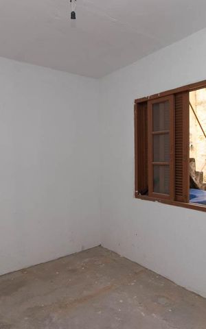 Casa à venda com 300m², 5 quartos e 2 vagas Casa à venda com 300m², 5 quartos e 2 vagasQuarto 1 Casa 3