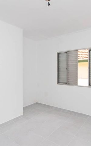 Casa à venda com 300m², 5 quartos e 2 vagas Casa à venda com 300m², 5 quartos e 2 vagasQuarto 1 Casa 1
