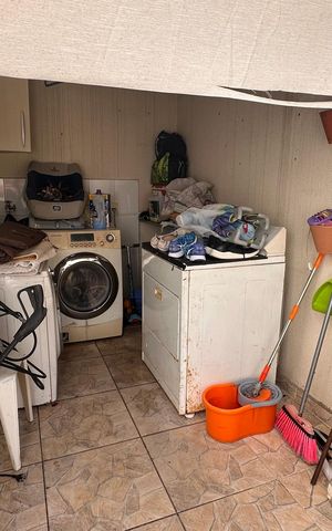 Casa à venda com 101m², 3 quartos e 2 vagas