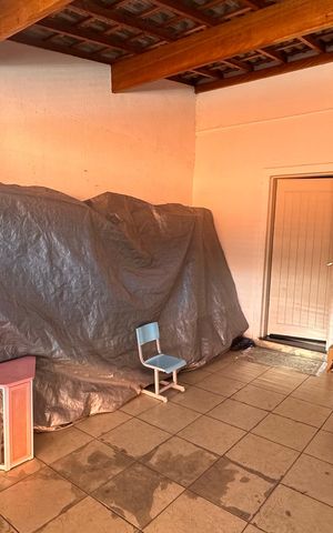 Casa à venda com 101m², 3 quartos e 2 vagas