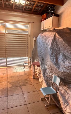 Casa à venda com 101m², 3 quartos e 2 vagas