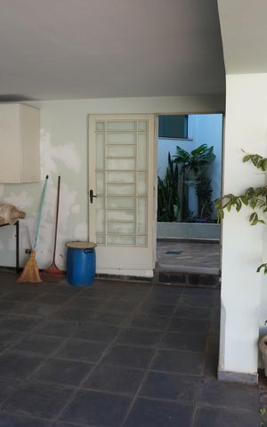 Casa para alugar com 542m², 5 quartos e 4 vagasGaragem