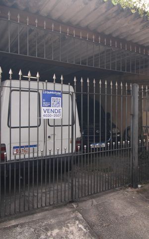 Casa à venda com 120m², 3 quartos e 4 vagasFachada