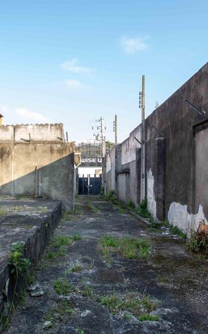 Casa à venda com 500m², 2 quartos e 3 vagasTerreno