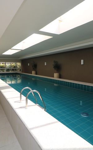 Apartamento à venda com 64m², 2 quartos e 1 vagaÁrea comum - Piscina