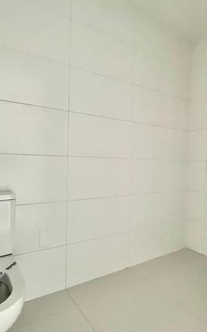 Studio à venda com 26m², 1 quarto e sem vaga Studio à venda com 26m², 1 quarto e sem vagaBanheiro