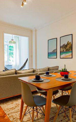 Apartamento à venda com 110m², 3 quartos e sem vaga Apartamento à venda com 110m², 3 quartos e sem vagaSala