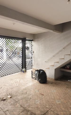 Casa à venda com 150m², 5 quartos e 2 vagasGaragem