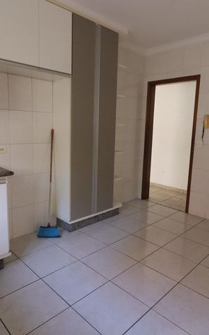 Casa à venda com 150m², 5 quartos e 2 vagasCozinha