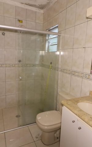 Casa à venda com 150m², 5 quartos e 2 vagasBanheiro da Suíte 1