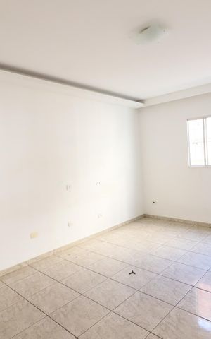 Casa à venda com 150m², 5 quartos e 2 vagasSala