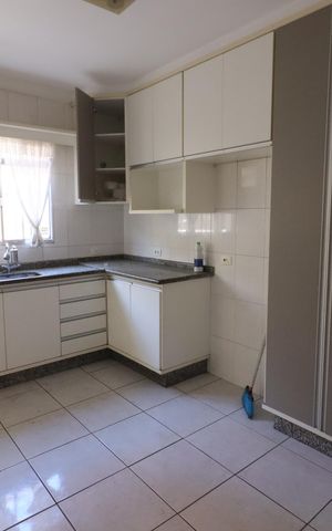Casa à venda com 150m², 5 quartos e 2 vagasCozinha