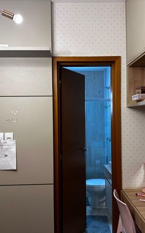 Casa de condomínio para alugar com 260m², 4 quartos e 3 vagasQuarto