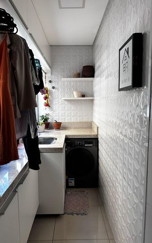 Casa de condomínio para alugar com 260m², 4 quartos e 3 vagasÁrea de serviço