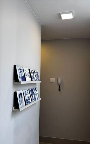 Casa de condomínio para alugar com 260m², 4 quartos e 3 vagasCorredor