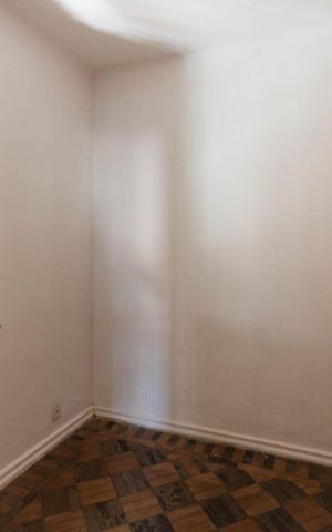 Apartamento à venda com 77m², 3 quartos e sem vagaQuarto 1