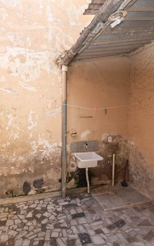 Apartamento à venda com 77m², 3 quartos e sem vagaÁrea de Serviço