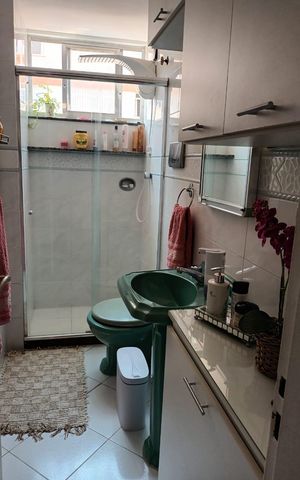 Apartamento à venda com 60m², 2 quartos e 1 vaga Apartamento à venda com 60m², 2 quartos e 1 vagaBanheiro