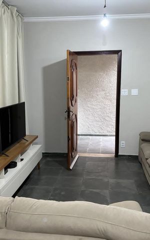 Casa à venda com 220m², 3 quartos e 1 vaga Casa à venda com 220m², 3 quartos e 1 vagaSala