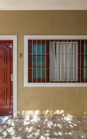 Casa para alugar com 59m², 1 quarto e 2 vagas Casa para alugar com 59m², 1 quarto e 2 vagasHall de entrada