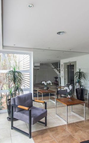 Apartamento à venda com 65m², 2 quartos e 1 vagaEntrada
