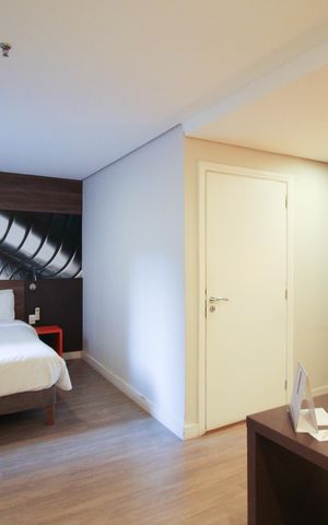 Studio à venda com 30m², 1 quarto e 1 vaga Studio à venda com 30m², 1 quarto e 1 vagaSuíte