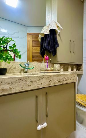 Apartamento à venda com 108m², 2 quartos e 1 vaga Apartamento à venda com 108m², 2 quartos e 1 vagaBanheiro 2