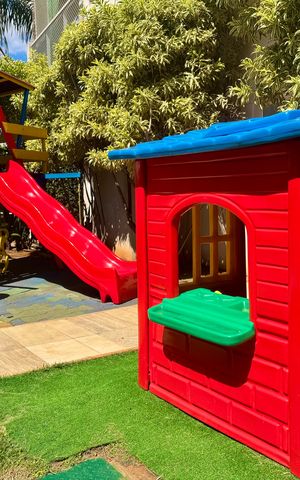 Apartamento à venda com 108m², 2 quartos e 1 vaga Apartamento à venda com 108m², 2 quartos e 1 vagaÁrea comum - Playground
