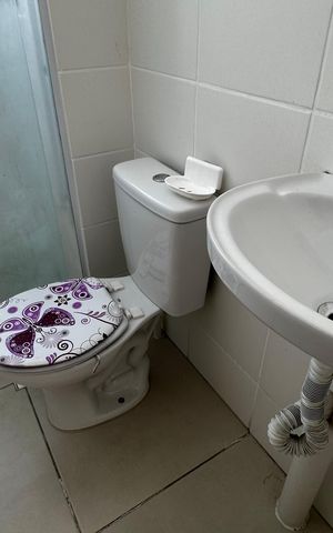 Apartamento para alugar com 49m², 2 quartos e 1 vaga Apartamento para alugar com 49m², 2 quartos e 1 vagaBanheiro