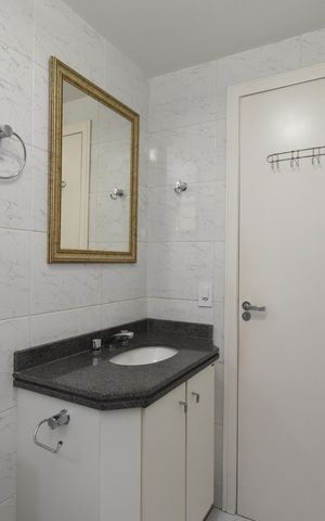 Apartamento à venda com 102m², 3 quartos e 1 vagaBanheiro 2