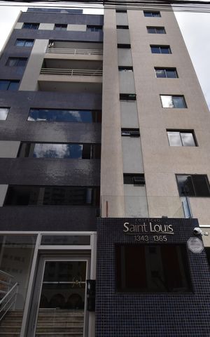 Apartamento à venda com 102m², 3 quartos e 1 vagaFachada
