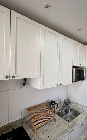 Apartamento à venda com 43m², 2 quartos e sem vagaCozinha