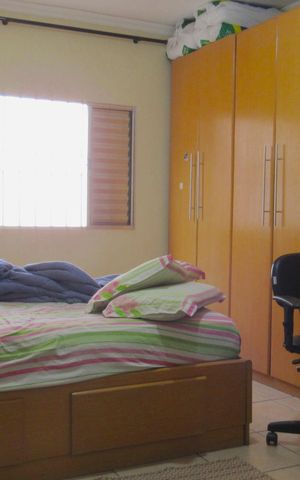 Casa à venda com 205m², 4 quartos e 2 vagasSuíte