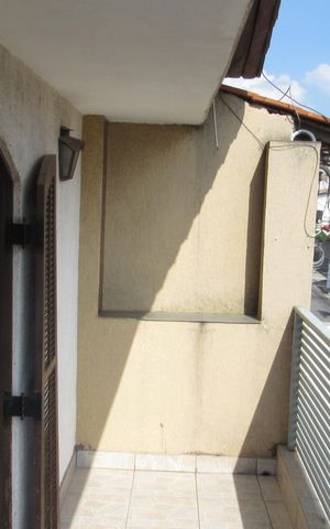 Casa à venda com 205m², 4 quartos e 2 vagasQuarto 3 - Varanda
