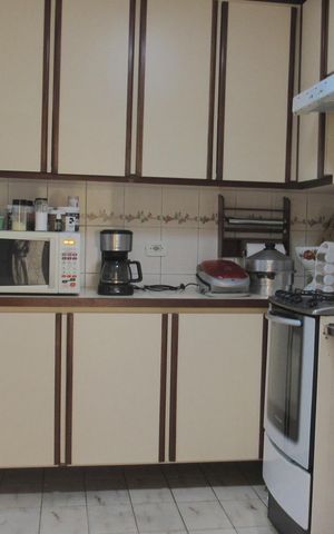Casa à venda com 205m², 4 quartos e 2 vagasCozinha