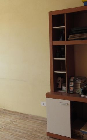 Casa à venda com 205m², 4 quartos e 2 vagasSala 4