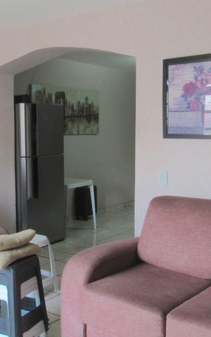 Casa à venda com 205m², 4 quartos e 2 vagasSala