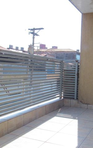 Casa à venda com 205m², 4 quartos e 2 vagasSala - Varanda
