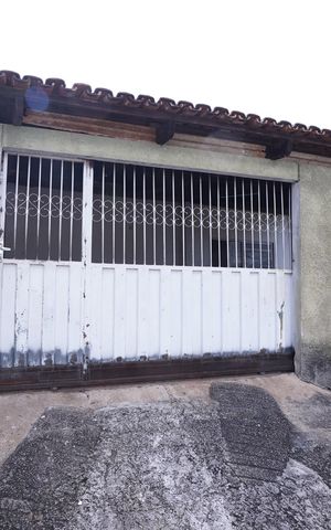 Casa para alugar com 210m², 3 quartos e 2 vagas