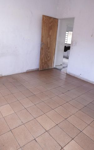 Casa para alugar com 210m², 3 quartos e 2 vagas