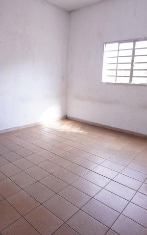 Casa para alugar com 210m², 3 quartos e 2 vagas